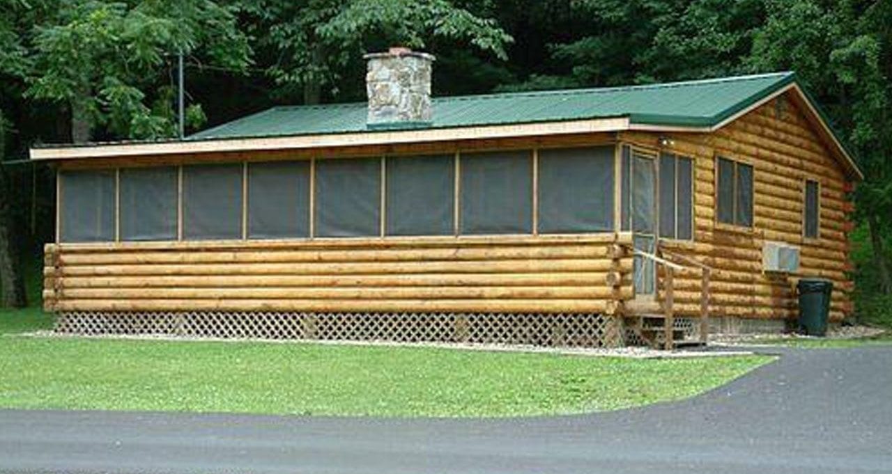 Black Bear Cabin - Harman's Log Cabins West Virginia